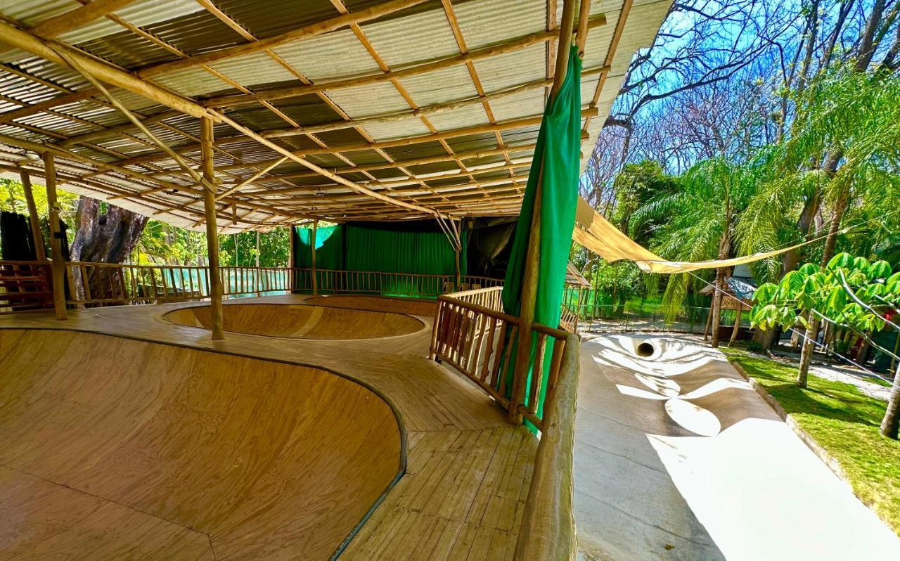 Pacifica Surf Studios Playa Santa Teresa  エクステリア 写真